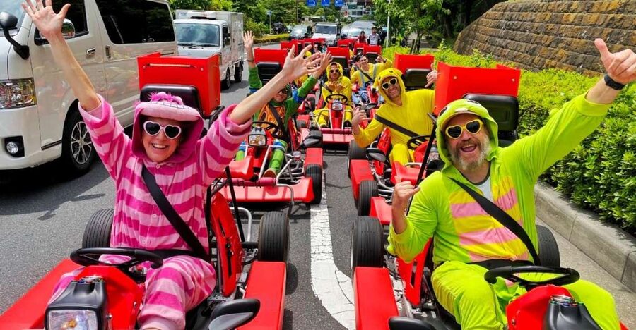 Tokyo: Flagship 2-Hour Street Go-Kart Tour by Street Kart - Choosing a costume before departure