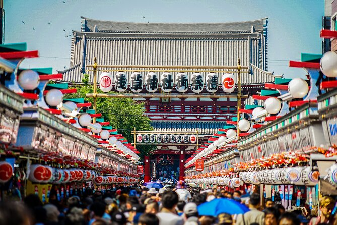 Tokyo Full Day Tour with Licensed Guide and Vehicle from Yokohama - Gardens for a quieter side of Tokyo