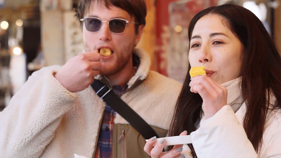 Tokyo: Guided Walking Tour of Tsukiji Market with Breakfast - Seven tastings, from grilled skewers to dashi