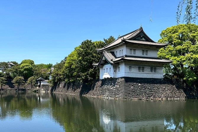 Tokyo: Imperial Palace and Shogun Historical Walking Tour - What this Imperial Palace walk actually covers