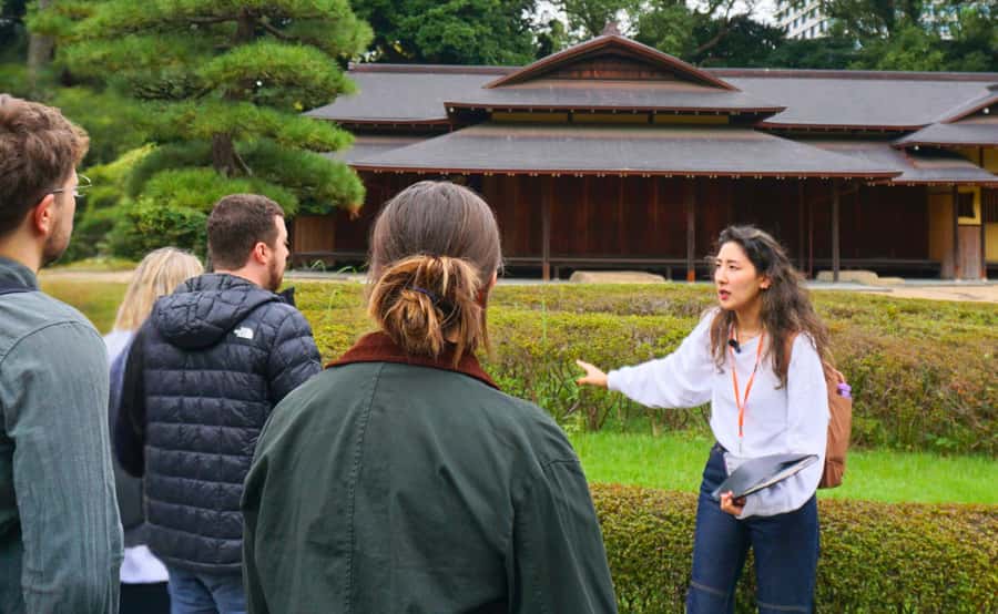 Tokyo: Imperial Palace, the history of Japan (ENGLISH GUIDE) - The Former Edo Castle Base