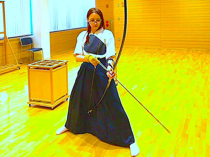 Tokyo: Japanese Archery (Kyudo) Experience - Shooting on a Full Competition Range