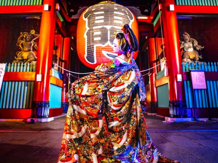 Tokyo: Japanese Dance Cabaret Theater Asakusa-Kaguwa Ticket - Photos and the pre-show welcome