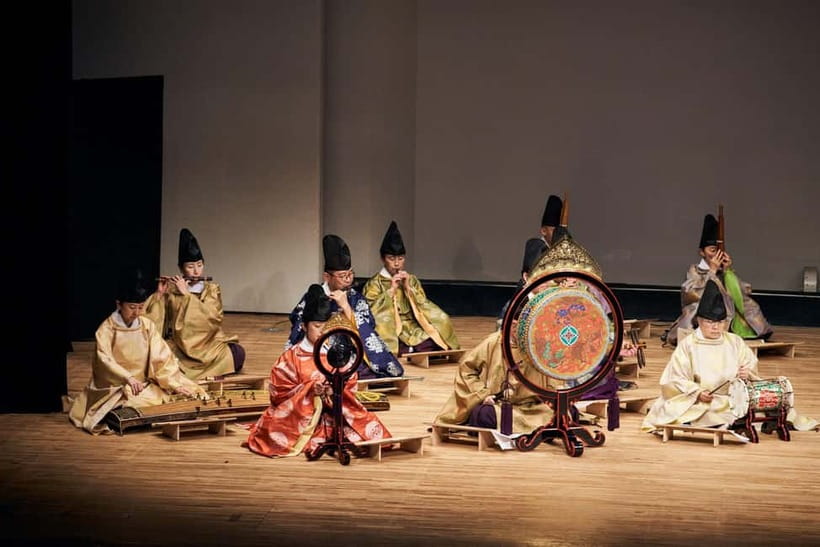 Tokyo: KABUKI, BUNRAKU, etc. presented by National Theatre - Kabuki: drama, music, dance, and deliberate style