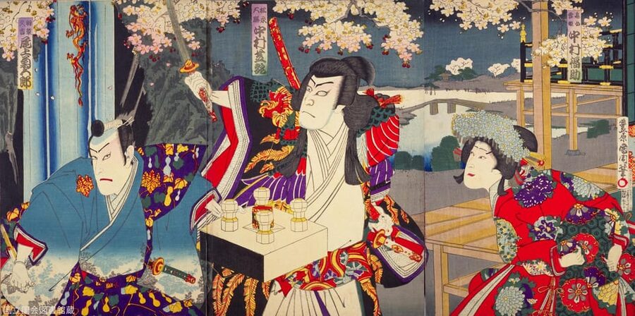Tokyo: KABUKI Show at Kabukiza Theatre Admission Ticket - Comfort, food, and the old-style seats