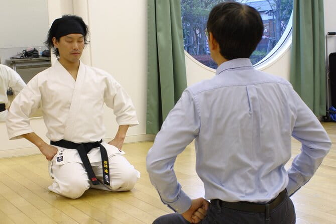 Tokyo: Karate Experience with Former All-Japan Champion - Starting with the bow, breathing, and proper manners