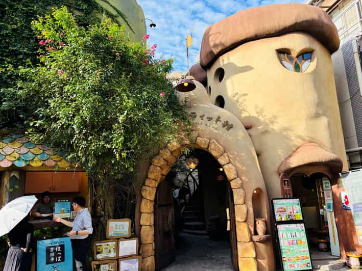Tokyo: Kichijoji Walking Tour with Local Guide - Kichijoji Sunroad, Tokyo shopping without the giant-city feel