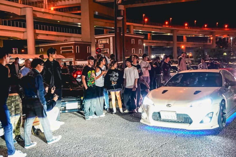 Tokyo: Legendary JDM CAR Daikoku Underground Meetup - What the guides add to the night