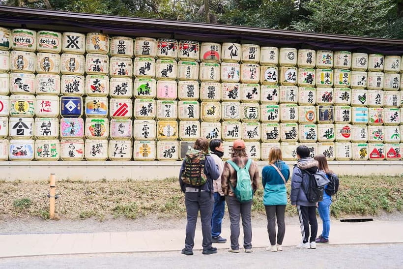 Tokyo: Meiji Shrine Walking Tour — Shinto & Imperial System - Starting at Harajuku and entering the forest