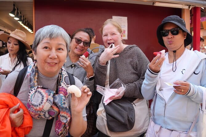 Tokyo Morning Tour : Meiji Shrine, Asakusa and Fish Market - Tsukiji Jogai Market and the morning food stop