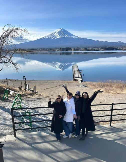 Tokyo: Mt. Fuji & Hakone Private Custom Tour English Driver - Chureito Pagoda and Arakurayama Sengen Park