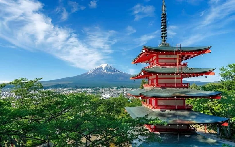 Tokyo: Mt. Fuji & Hakone Private Custom Tour English Driver - Oshino Hakkai and the Fuji Five Lakes area