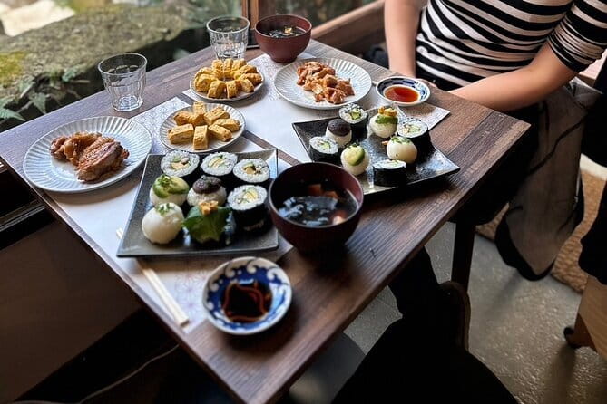 Tokyo Night Cooking Class: 5 Home-Cooked Japanese Dishes - Vegetarian diners can join, but check every restriction