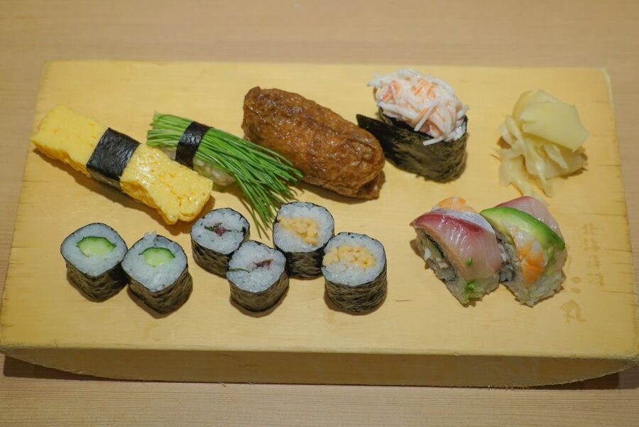 Tokyo: Night Foodie Tour in Shinjuku - Who will enjoy it most
