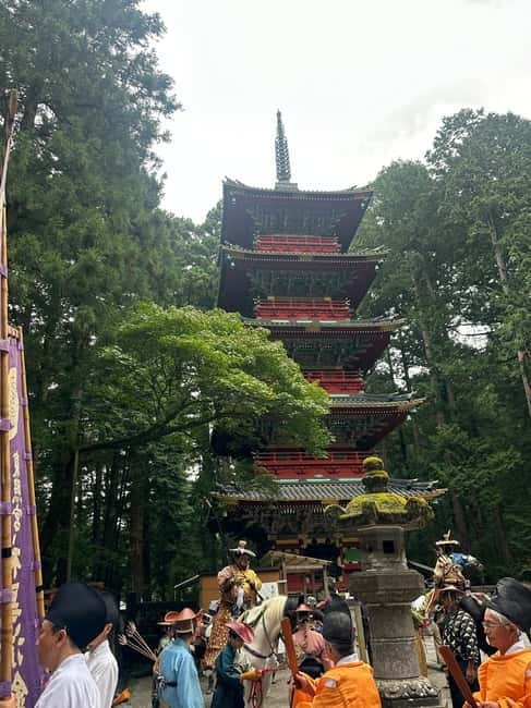 Tokyo: Nikko Private Customize Tour English Driver & Guide - A private vehicle changes the day