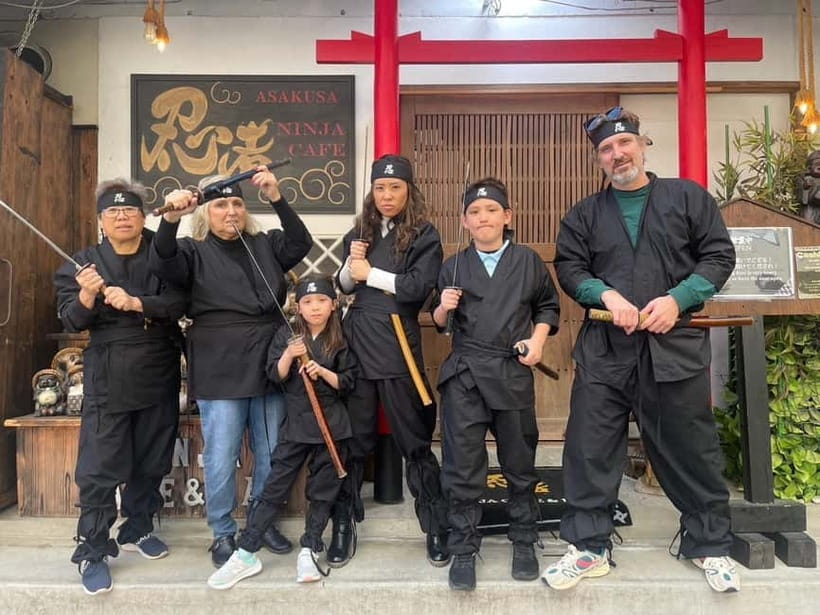 Tokyo: Ninja Experience Cafe Asakusa - The blowgun adds a different kind of challenge