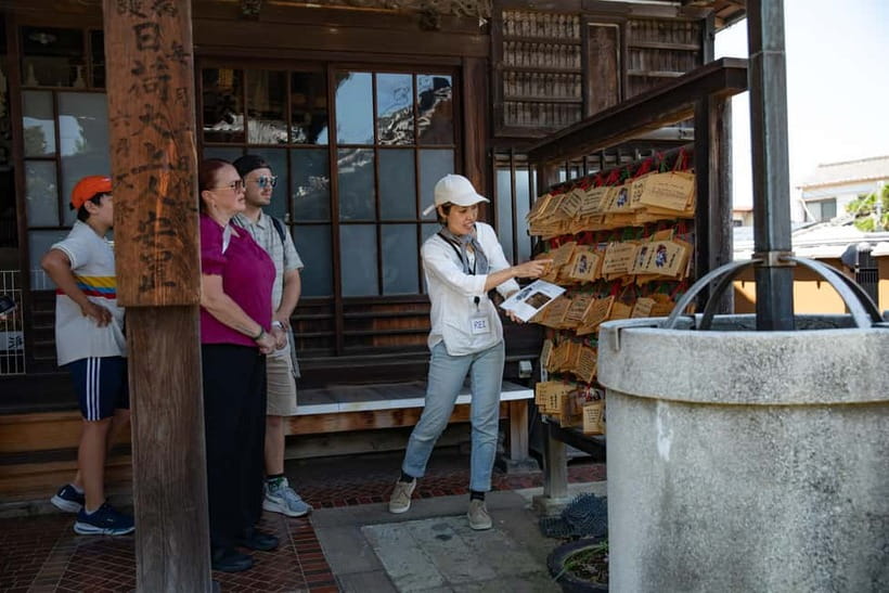Tokyo: Old Quarter Yanaka Walking Tour - Yoshidaya Liquor Shop and Local Craft