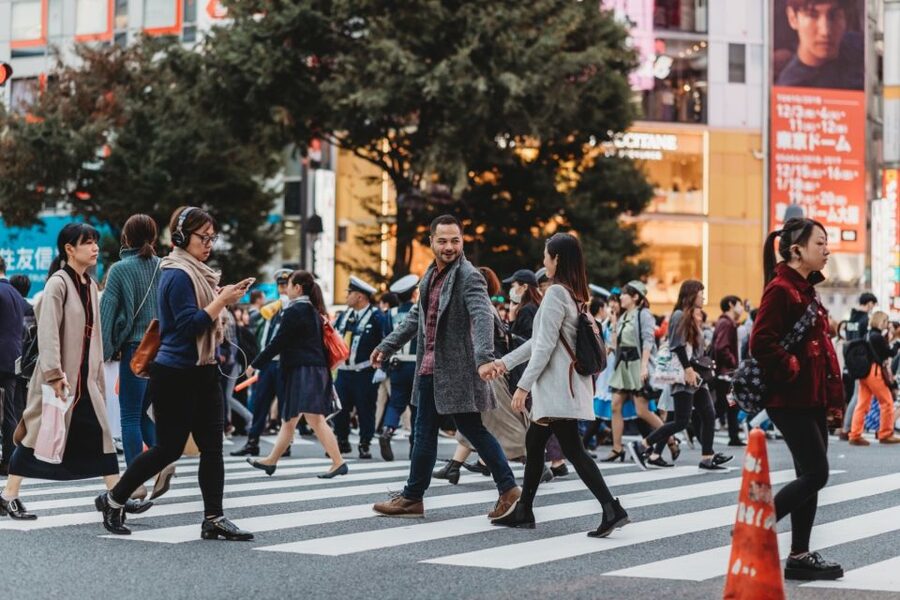 Tokyo: Photo Shoot with a Private Vacation Photographer - Meeting your local photographer in Tokyo