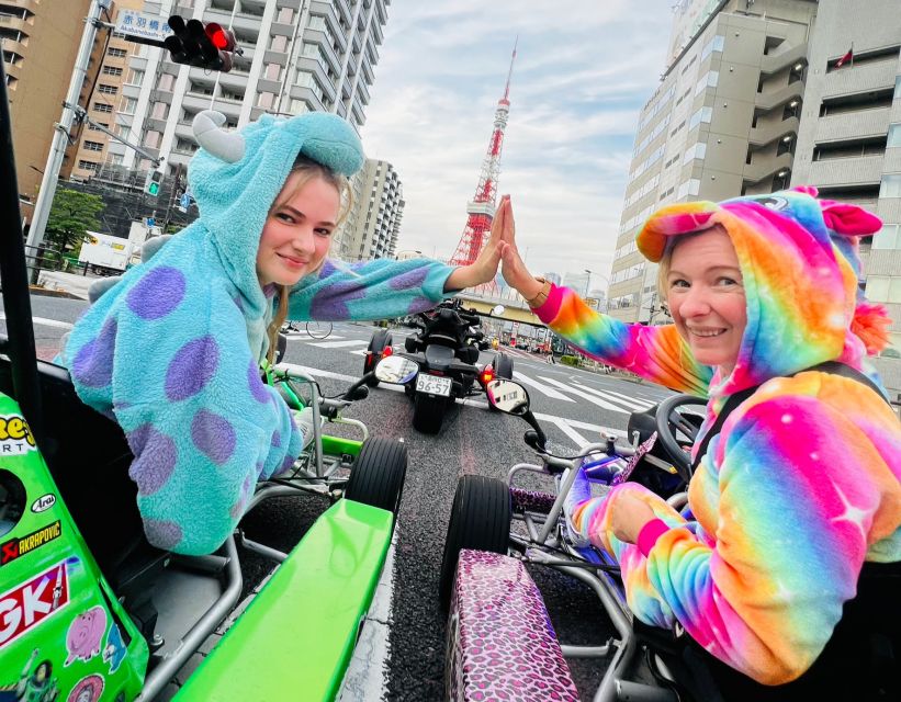 Tokyo: Premium Go-Kart Tour with Tower & Shibuya Crossing - The guide makes or breaks the ride