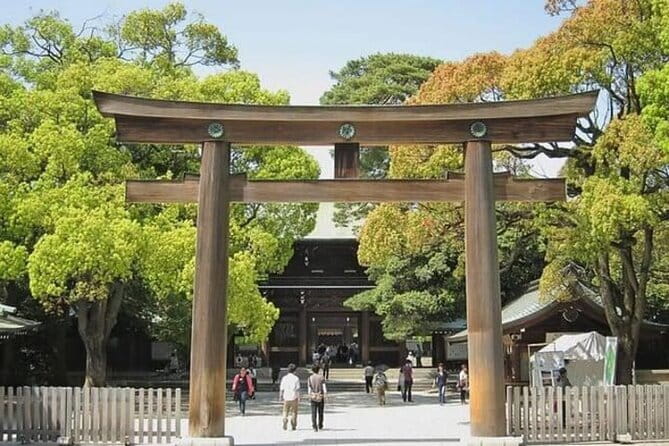 Tokyo Private Day Tour by Car with English speaking Driver - Senso-ji gives you old Tokyo first