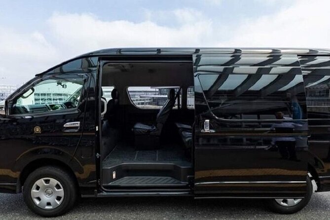 Tokyo: Private One-Way Transfer to/from Haneda Airport(HND) - The strongest part: driver communication
