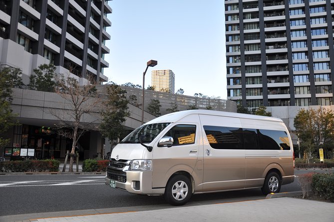 Tokyo private transfer to Narita Airport (NRT) - Who gets the best value from $166.49