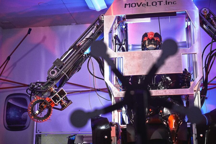 Tokyo: Robot Piloting Attraction Ticket - ASTRO is the star, but know its limits