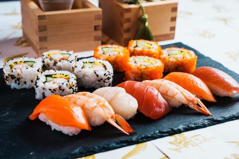 Tokyo: Roll and Authentic Sushi Making Class in Asakusa - The sushi quiz: history without the lecture hall