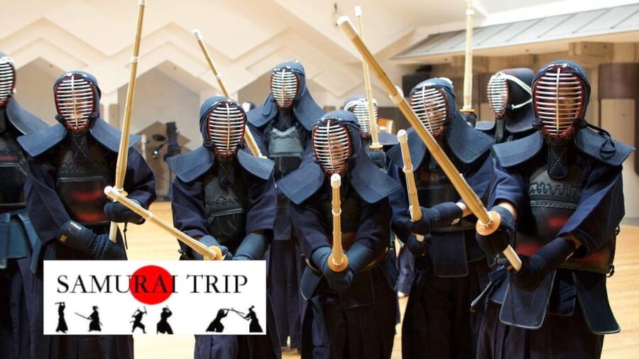 Tokyo: Samurai Kendo Practice Experience - Changing into armor and learning dojo etiquette