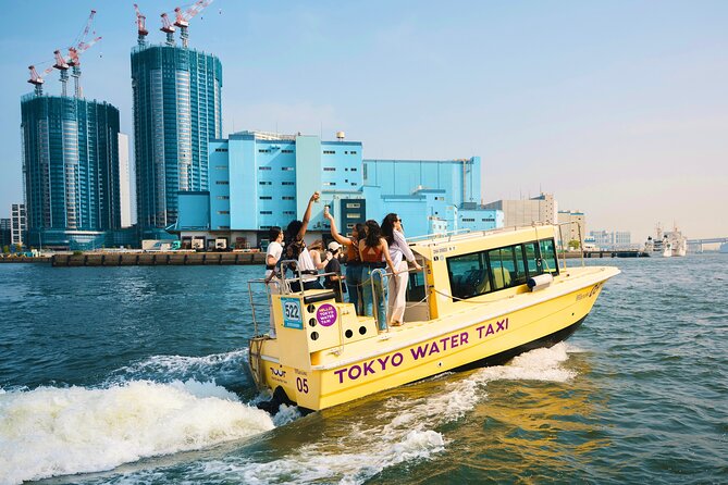 Tokyo: Scenic Bay Cruise with Local Guide on Private Boat - Passing beneath Rainbow Bridge