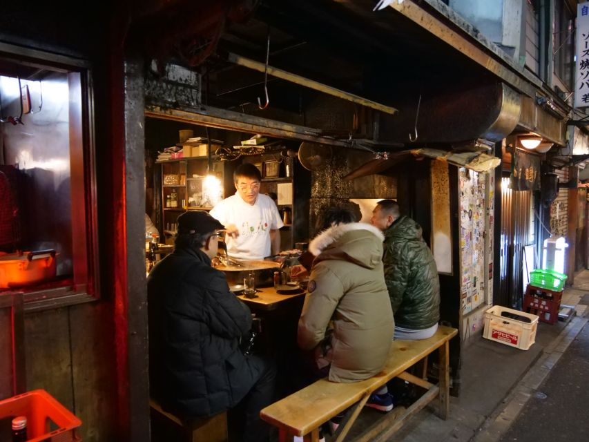 Tokyo: Shinjuku Bar Hopping with All-You-Can-Drink & Dinner - Booking details worth knowing before you go