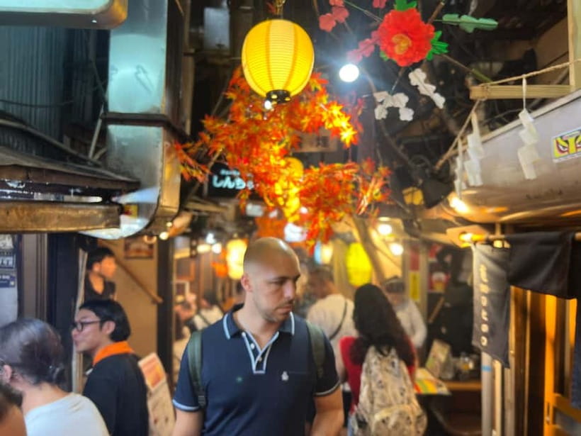 Tokyo: Shinjuku Food Tour (15 Dishes and 4 Eateries) - Four things to know before booking