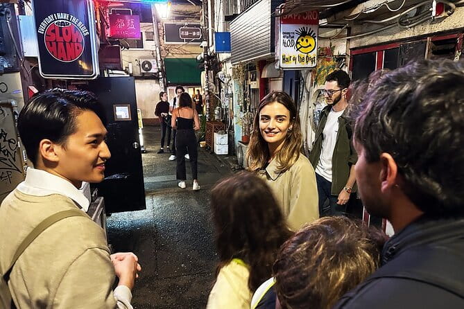 Tokyo: Shinjuku Historical Walking Tour & Secret Backstreets - Key points before you book