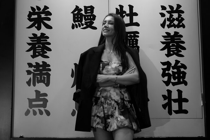 Tokyo Shinjuku Night Photo Tour with Pro Gota - Kabukicho Adds the Big Neon Moment