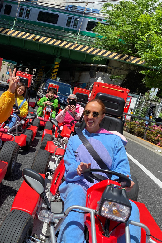 Tokyo: Street Kart Experience in Shibuya - Costumes, Photos, and the Missing Cellphone