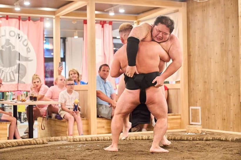 Tokyo Sumo Experience: Chanko & Mochi with a Former Pro - What the two-hour schedule feels like