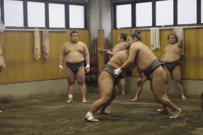 Tokyo Sumo Morning Practice Tour at Stable - The short photo opportunity at the end