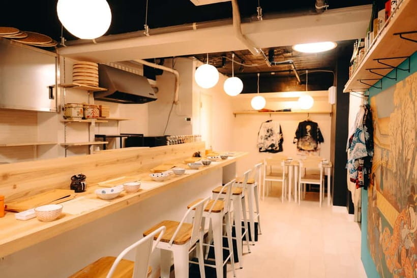 Tokyo: Sushi Making Class in a Happi Coat near a Famous Spot - Making tuna and salmon nigiri yourself