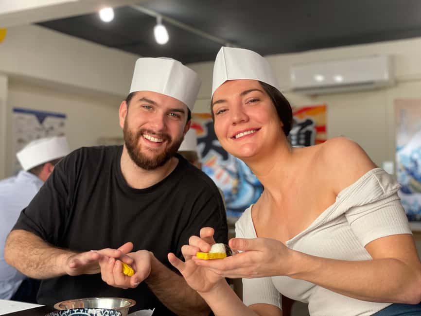 Tokyo: Sushi Making with Pro Chef & Tsukiji Fish Market Tour - Learning from a professional sushi chef