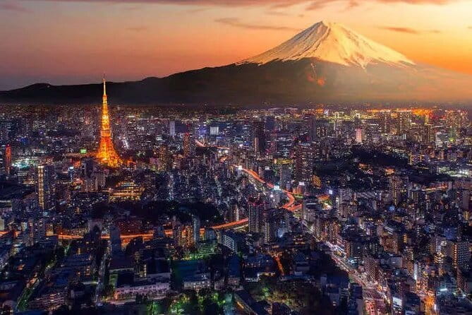 Tokyo Tower Observation Deck E-Tickets. - The view changes with the weather