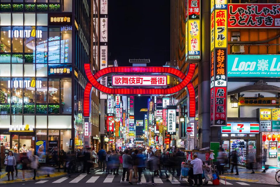 Tokyo: True Crime And Ghost Stories Tour - Aoyama Cemetery after dark