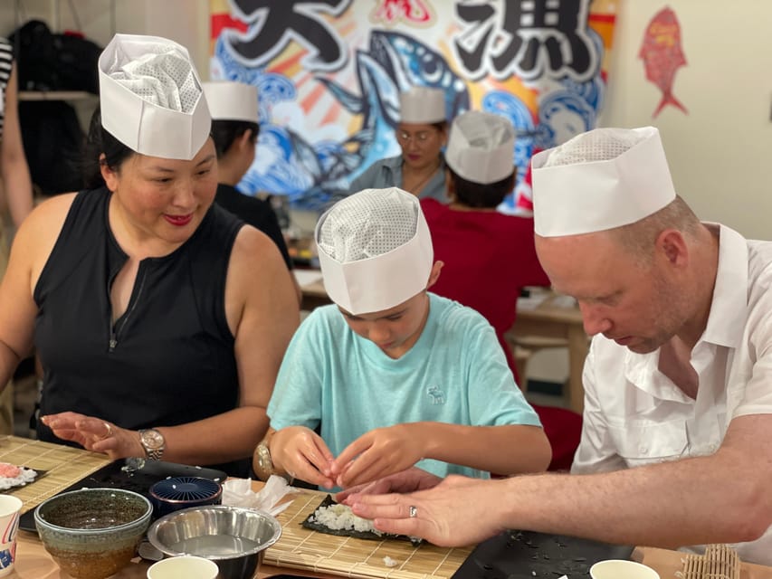 Tokyo: Tsukiji Fish Market Sushi Making Class with Pro Chef - Key points to know before you book