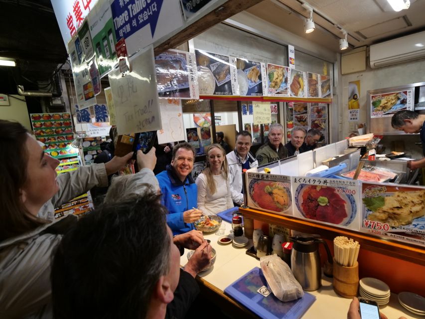 Tokyo: Tsukiji Fish Market Tour with 6 Stops & Seafood Lunch - Guides make the biggest difference
