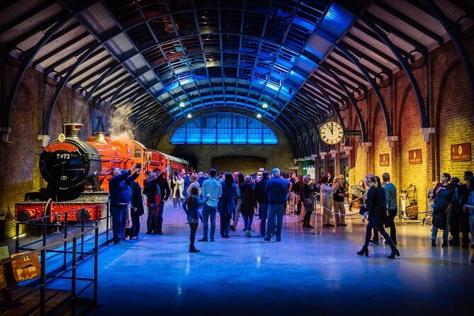 Tokyo WB. Studio Tour Harry Potter's Creation E-Ticket Optional - Read the story in the Great Hall