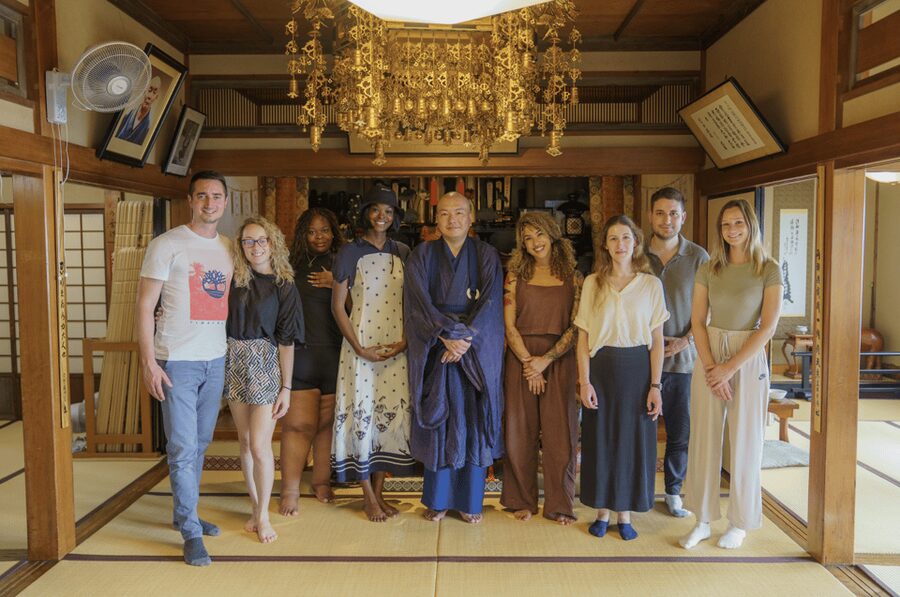 Tokyo: Zen Meditation at a Private Temple with a Monk - Learning how Zazen works