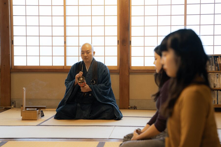 Tokyo: Zen Meditation at a Private Temple with a Monk - Entering a 400-year-old private temple