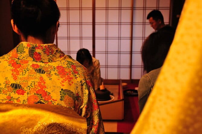 Traditional Japanese Music show & Experience Tour in Kyoto - What the $46.24 price really covers