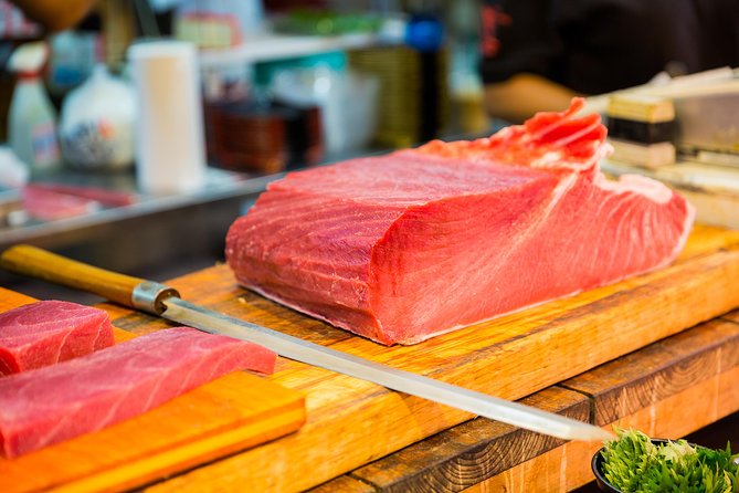 Tsukiji Fish Market Guided Tour and Sushi Making with Pro Chef - Small details that can make the day better