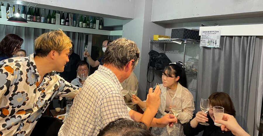 Tsukiji: Unlimited Sake Tasting Experience - Expect far more variety than a restaurant pour