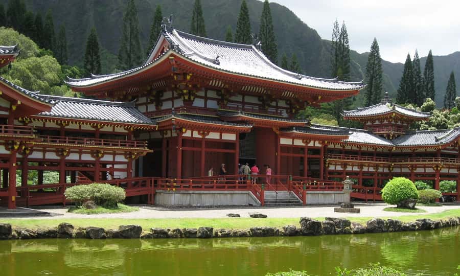 Uji: Green Tea Tour with Byodoin and Koshoji Temple Visits - Starting with Japan’s oldest operating teahouse